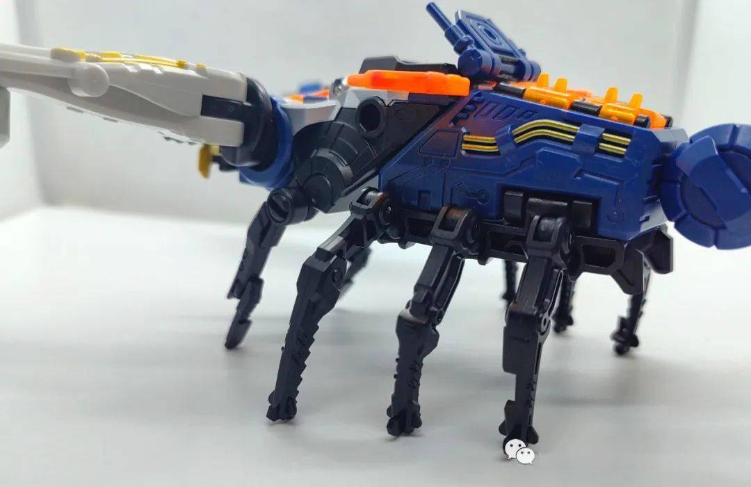 【评玩具】子小天:蟹子测评《52toys 猛兽匣 飓风 机械大蝎子,细节