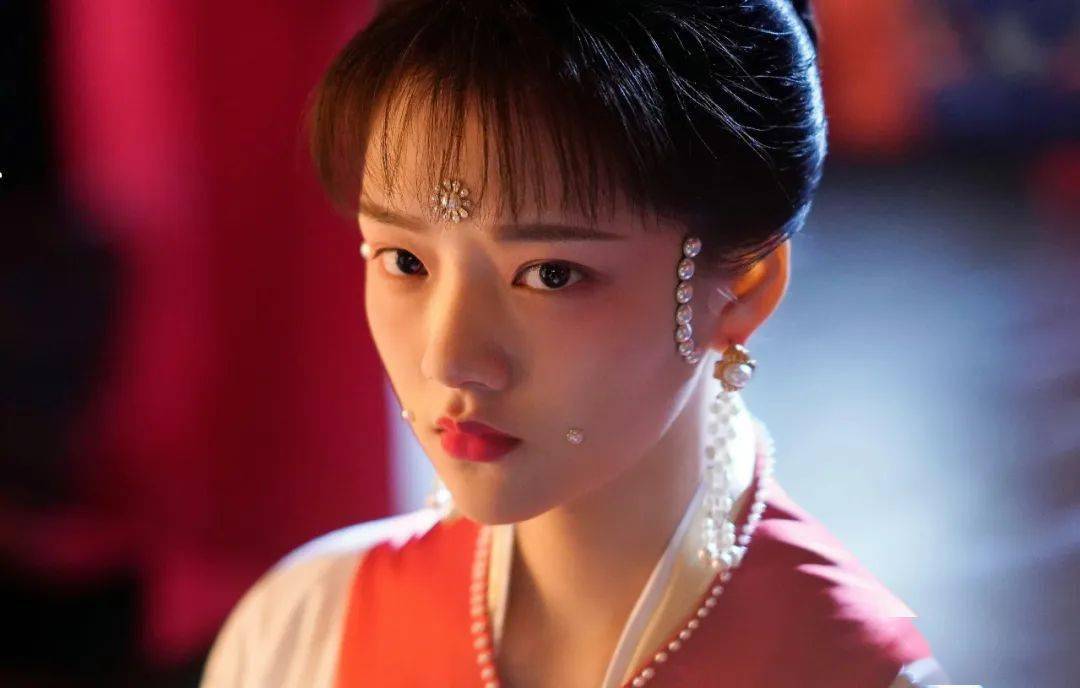 《清平乐》火了珍珠妆,领先千年审美的珍珠到底是怎样神秘且高雅的