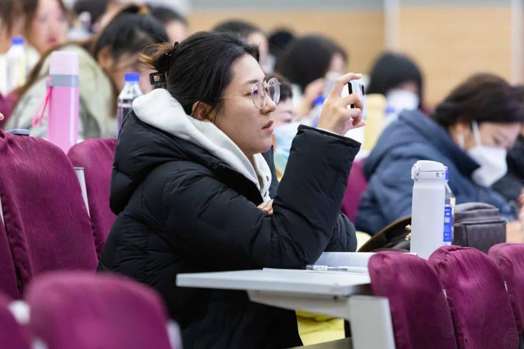 李晓梅部长的引领,感谢张秋主任团队给我们带来的"数学大单元教学"的