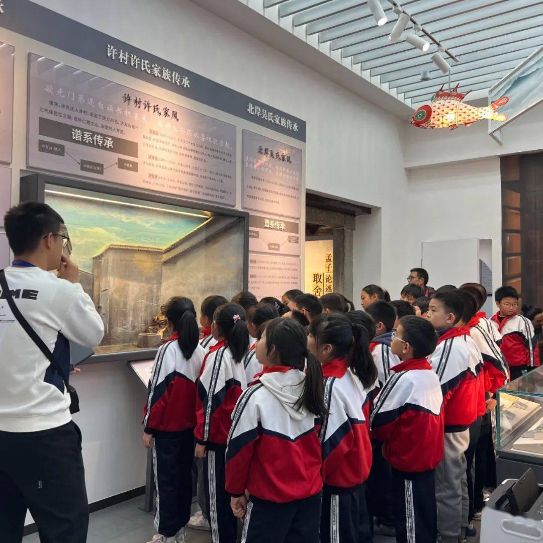 歙县城关小学:传承优良家风 做美德好少年_家训_弘扬_少先队员