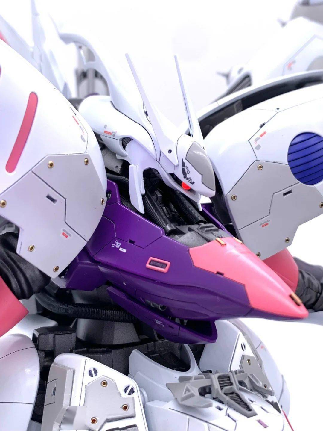 哈曼的女王专机,专属白色的高贵夜莺_公众_改造_机体