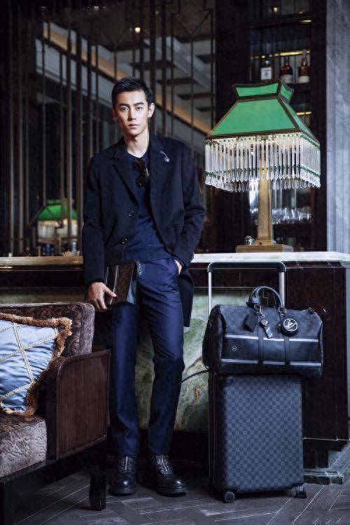 探秘纪凌尘新恋情:从姐弟恋到全新开始_感情_明星_女友