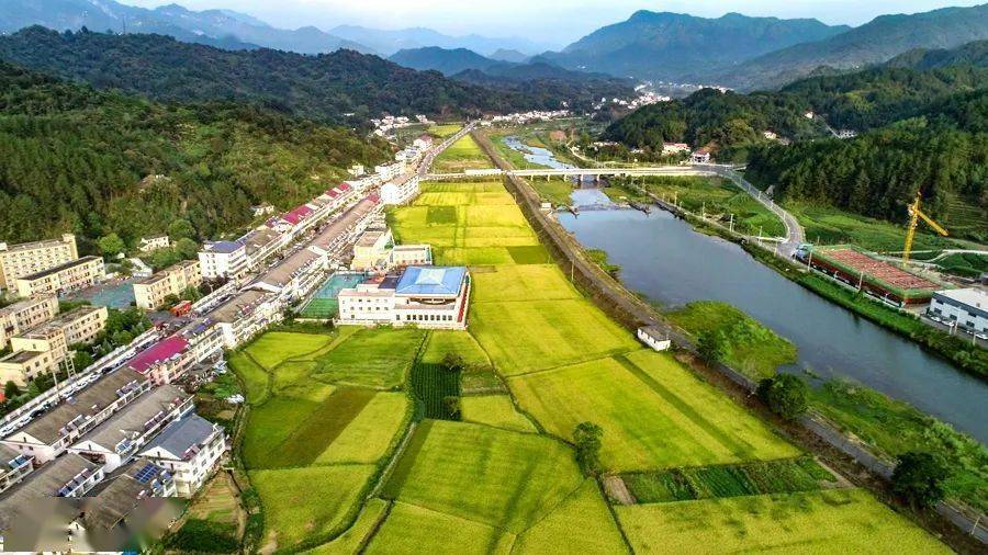 秀如漓江"菖蒲镇位于安徽省岳西县西南部似