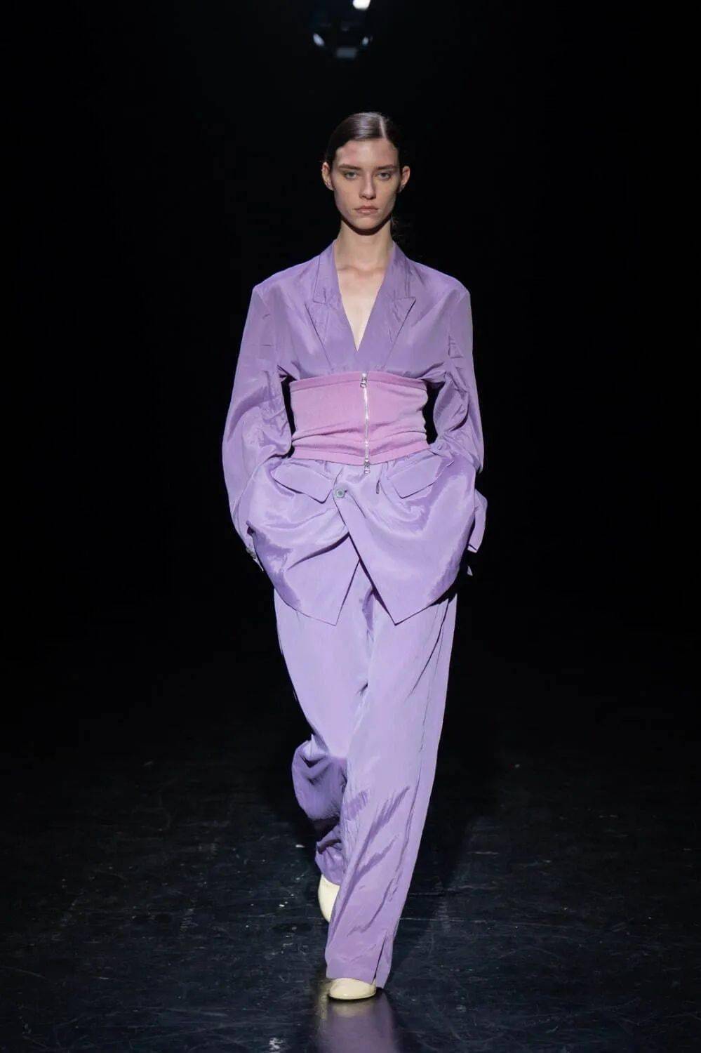 2024春夏的紫色调,淡雅温柔,一眼爱上~_del_成衣_系列