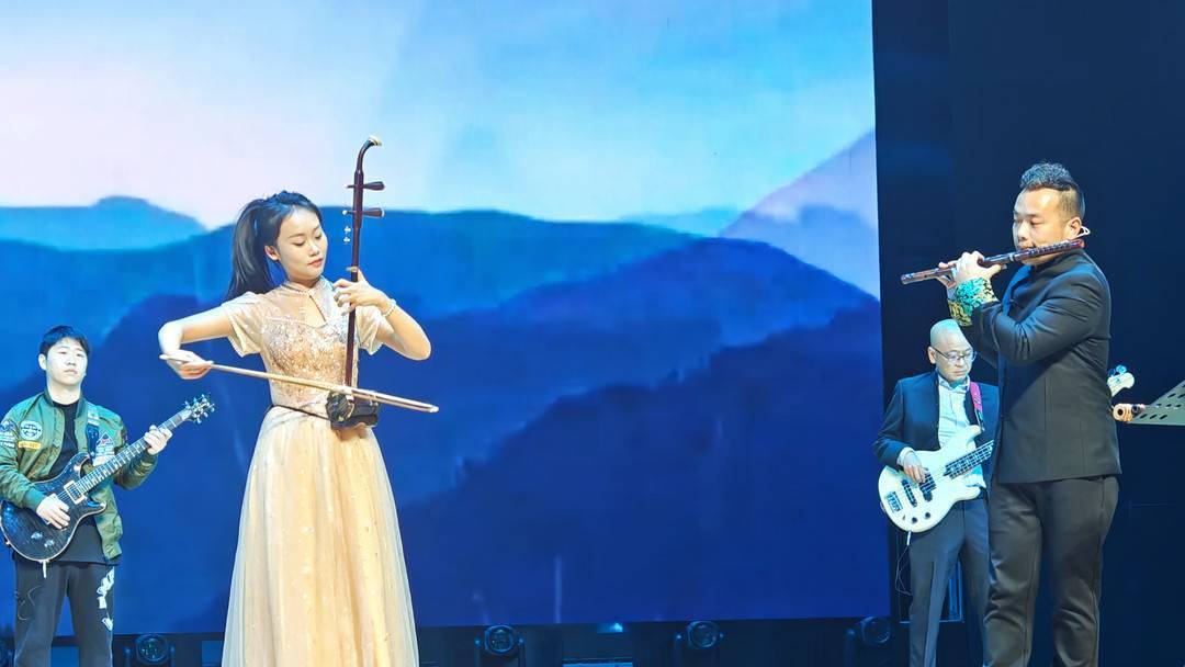 15首原创音乐激励人心 四川自贡举办第八届本土原创音乐会