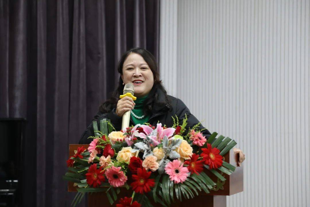 "委"以重任,"育"见未来——育秀小学校级家委会选举大会暨家长学校