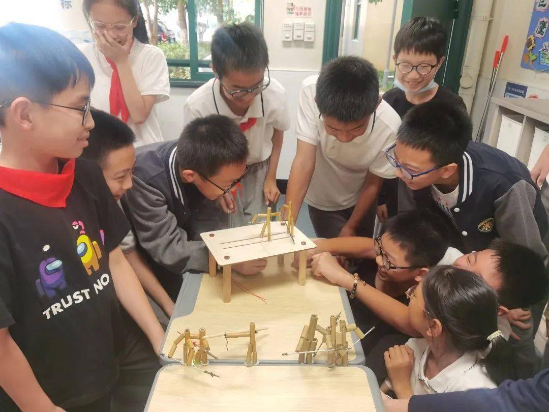 竹节人大赛不仅能感受到传统玩具的趣味更能体会学习