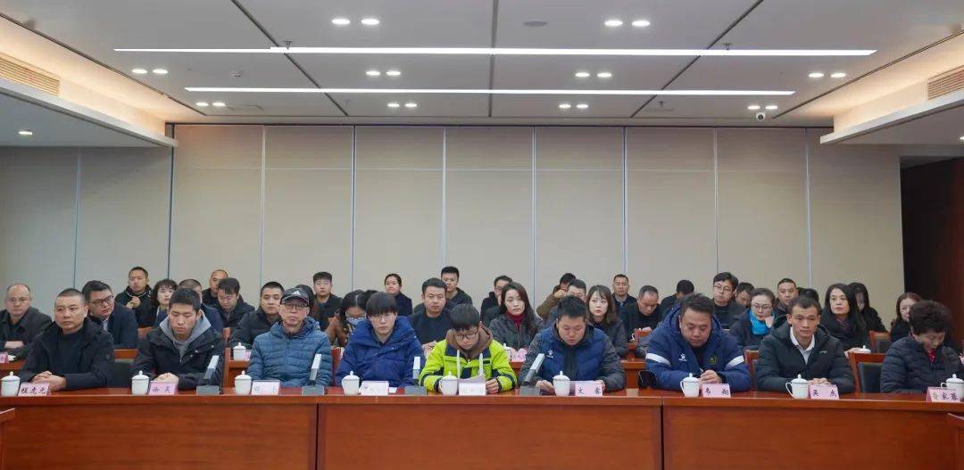 旌阳区体育工作座谈会召开_发展_运动会_德阳