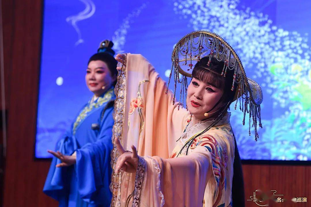 以情动人 越韵绕梁 | 越剧折子戏走进无锡职业技术学院_戏曲_演出