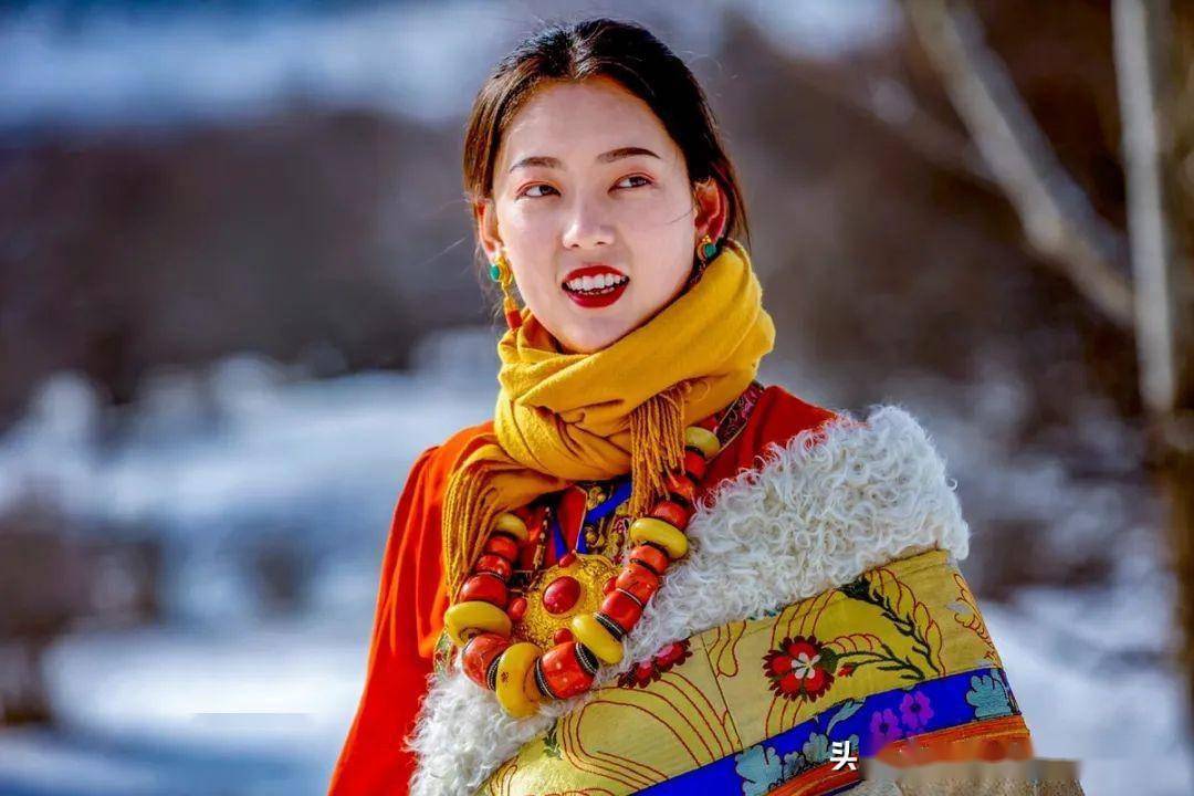 甘南西仓寺保留着浓厚的年味在元宵节前的一天民间最大的摆富亮宝活动