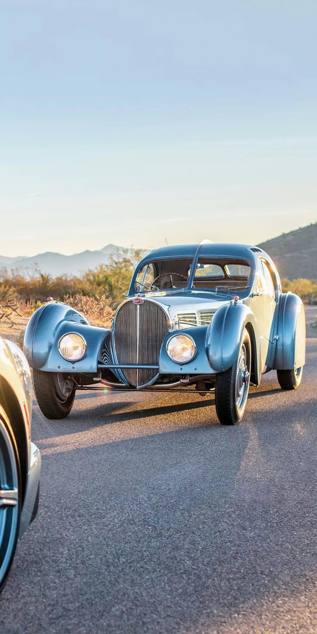 这辆私人订制的布加迪是老婆70岁生日礼物