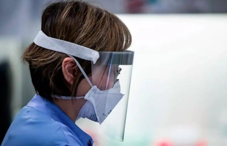 危险:加拿大新冠活跃度已超去年此时两倍!