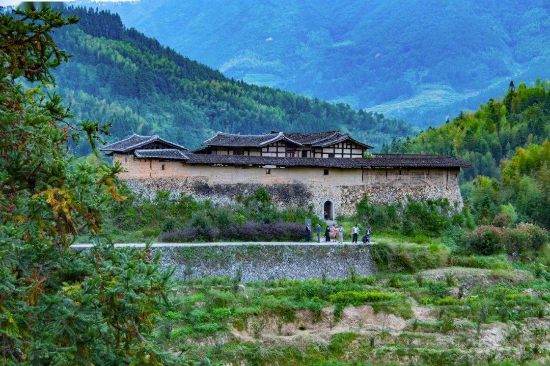 都是离凡尘最远和心灵最近的地方到仿若世外桃源的永安桃源洞从"中国