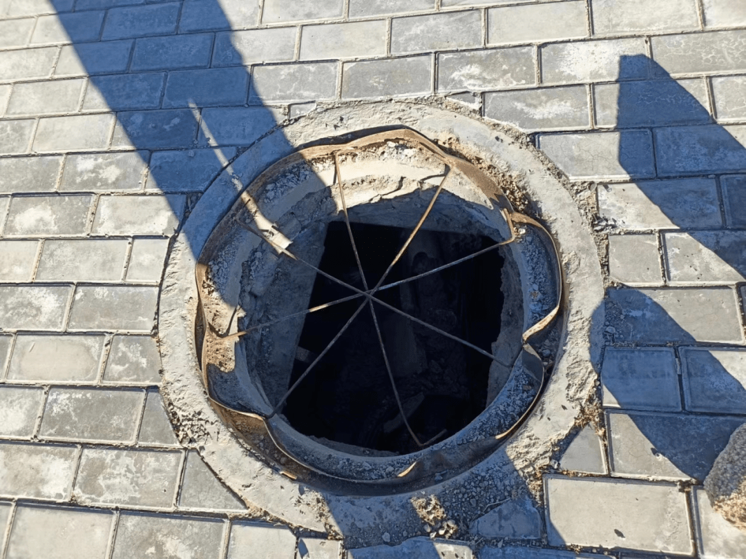 下一步,阿左旗城执局将持续开展常态化巡查,紧盯城区窨井盖破损,缺失