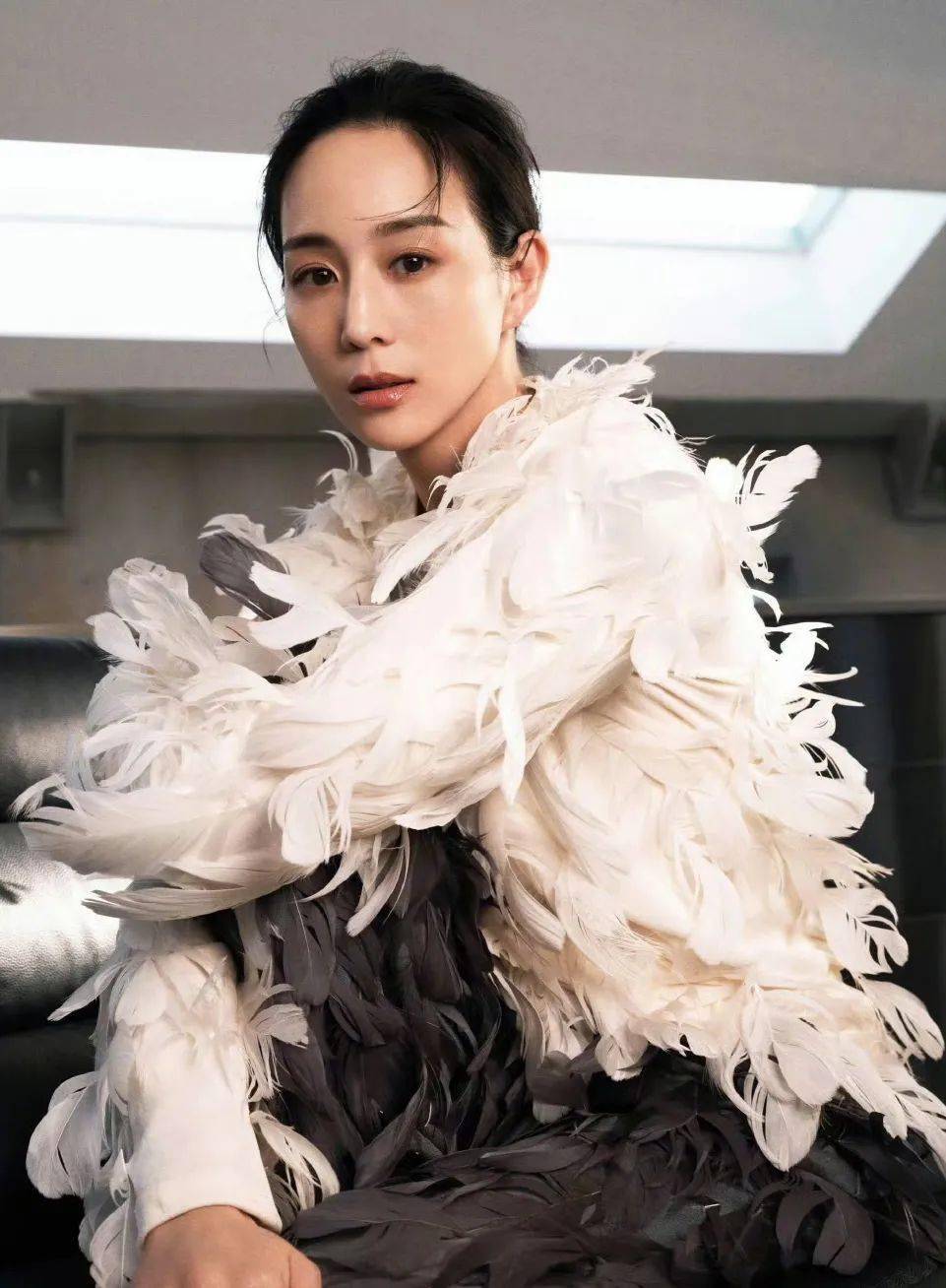 上个月有爆料说张钧甯年底结婚,但距离2024年也没有几天了,有人问这