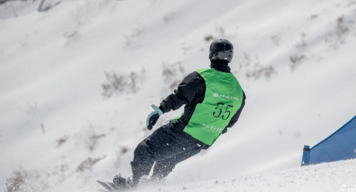 淶源是首批國家級滑雪旅遊度假地(全國共12家),七山滑雪旅遊度假區為