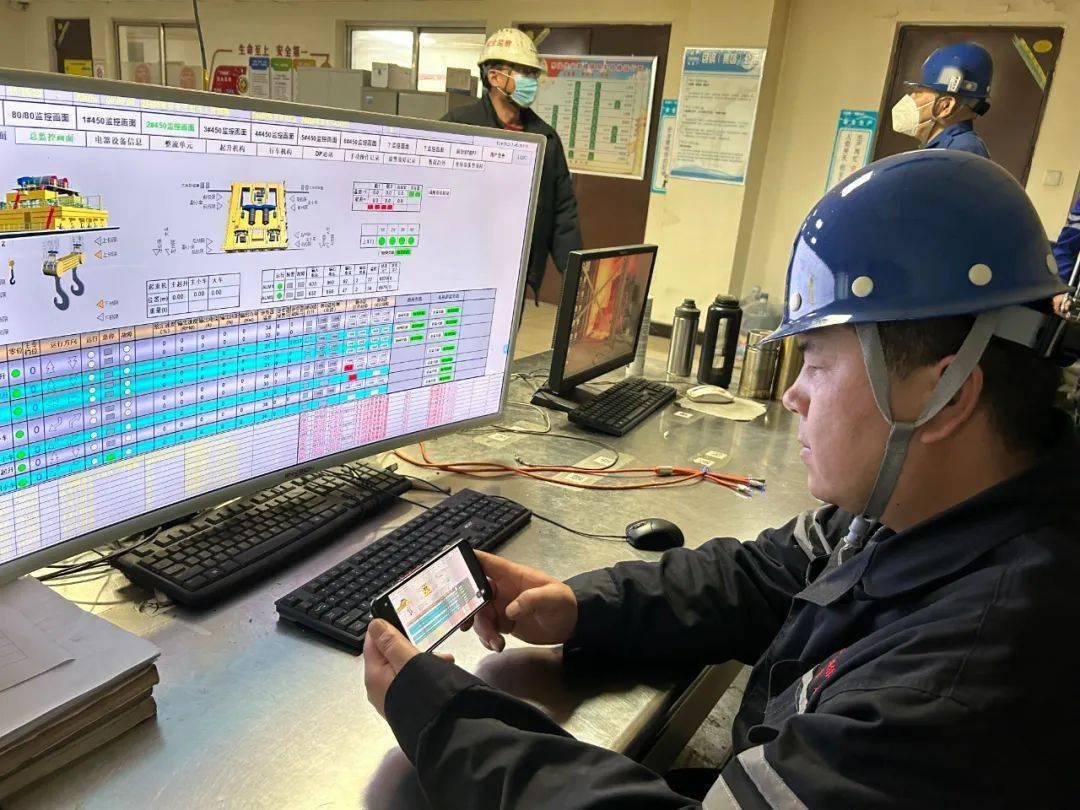 包钢股份首台吊车点检机器人"上岗"_设备_智能化_稀土