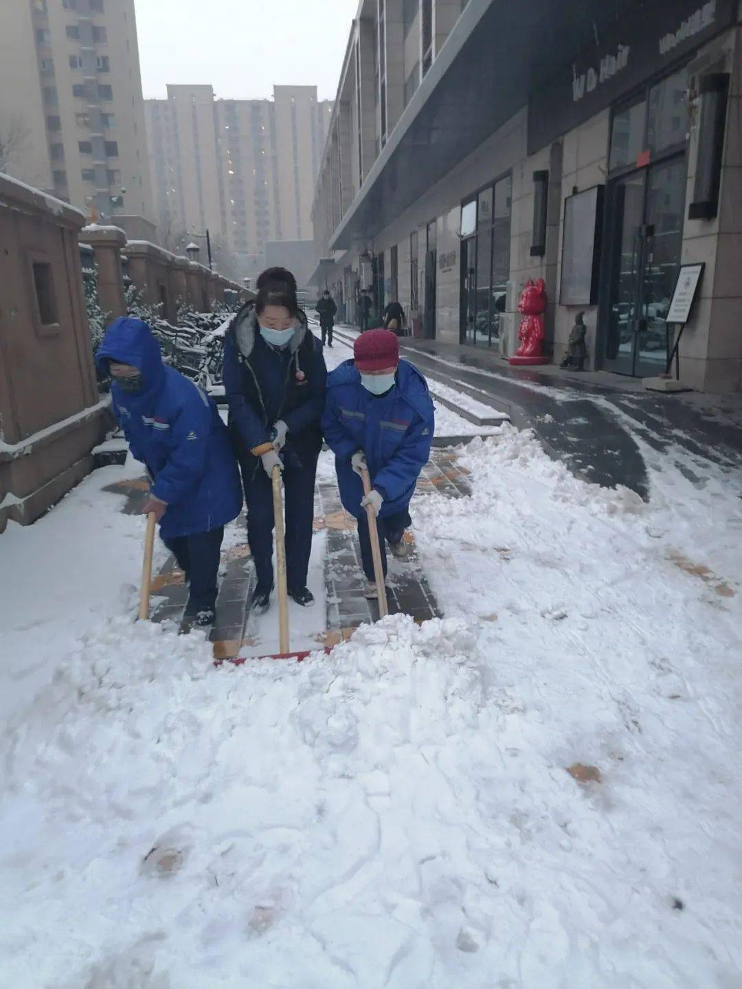 北京市物业做什么(在北京物业公司上班一个月能挣多少钱)