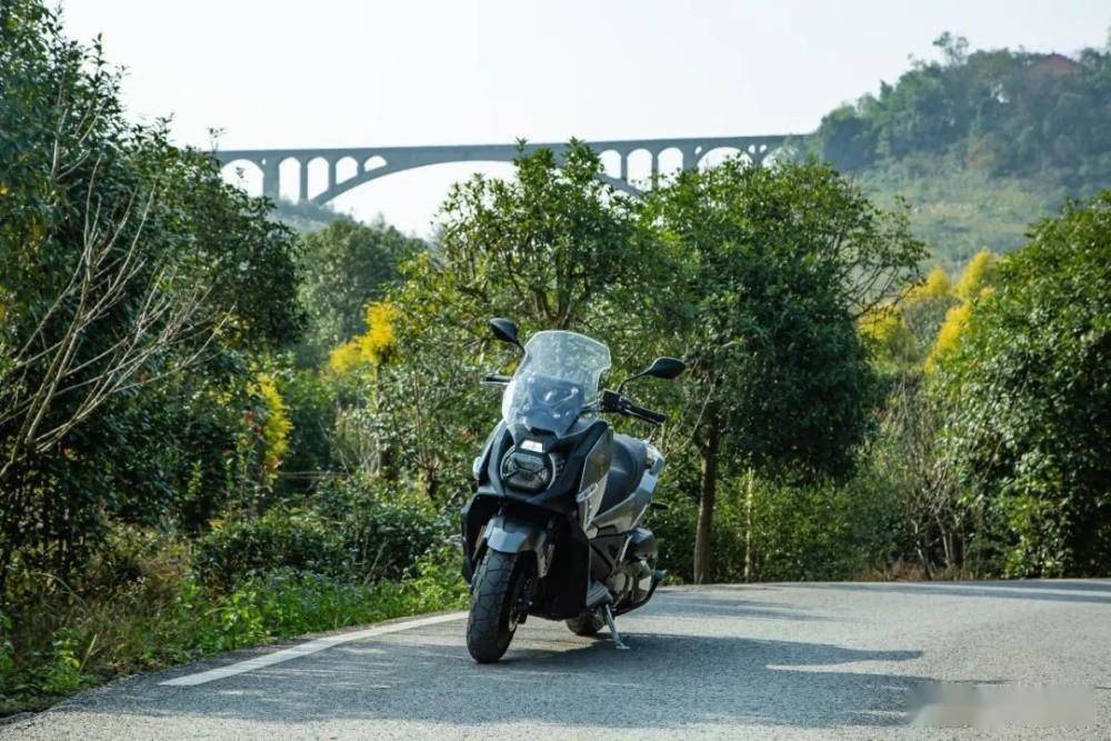 骑上力帆kpv350去小游,体验湖光山色_重庆_古镇_地方