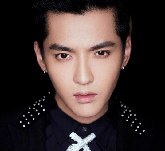 吴亦凡彻底翻案了?吴倩跟张雨剑复婚?鲁豫包养阿云嘎?某男星要离婚了?