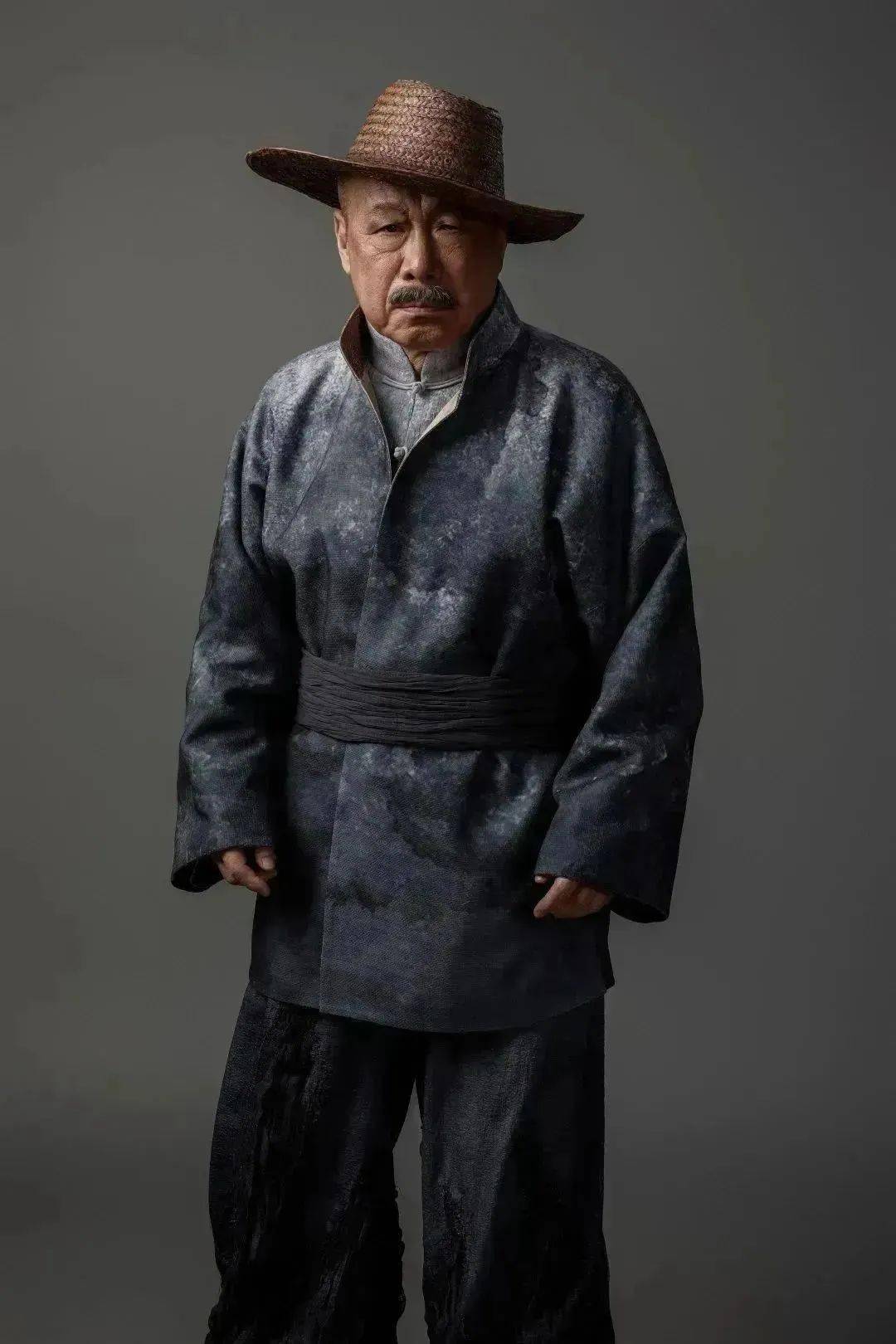 代表作品:评剧《秦香莲》饰演王延龄,《朱痕迹》饰演朱春登;话剧
