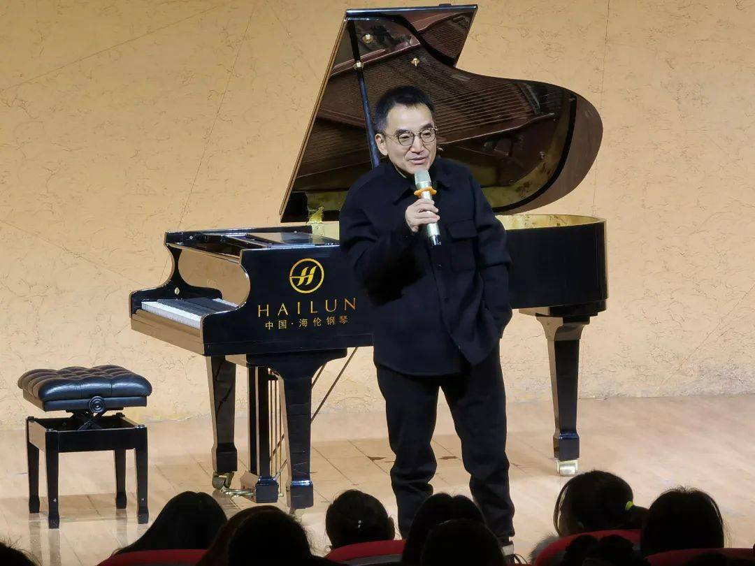 活动回顾丨海伦钢琴「吾与伦比」全国音乐巡演襄阳站