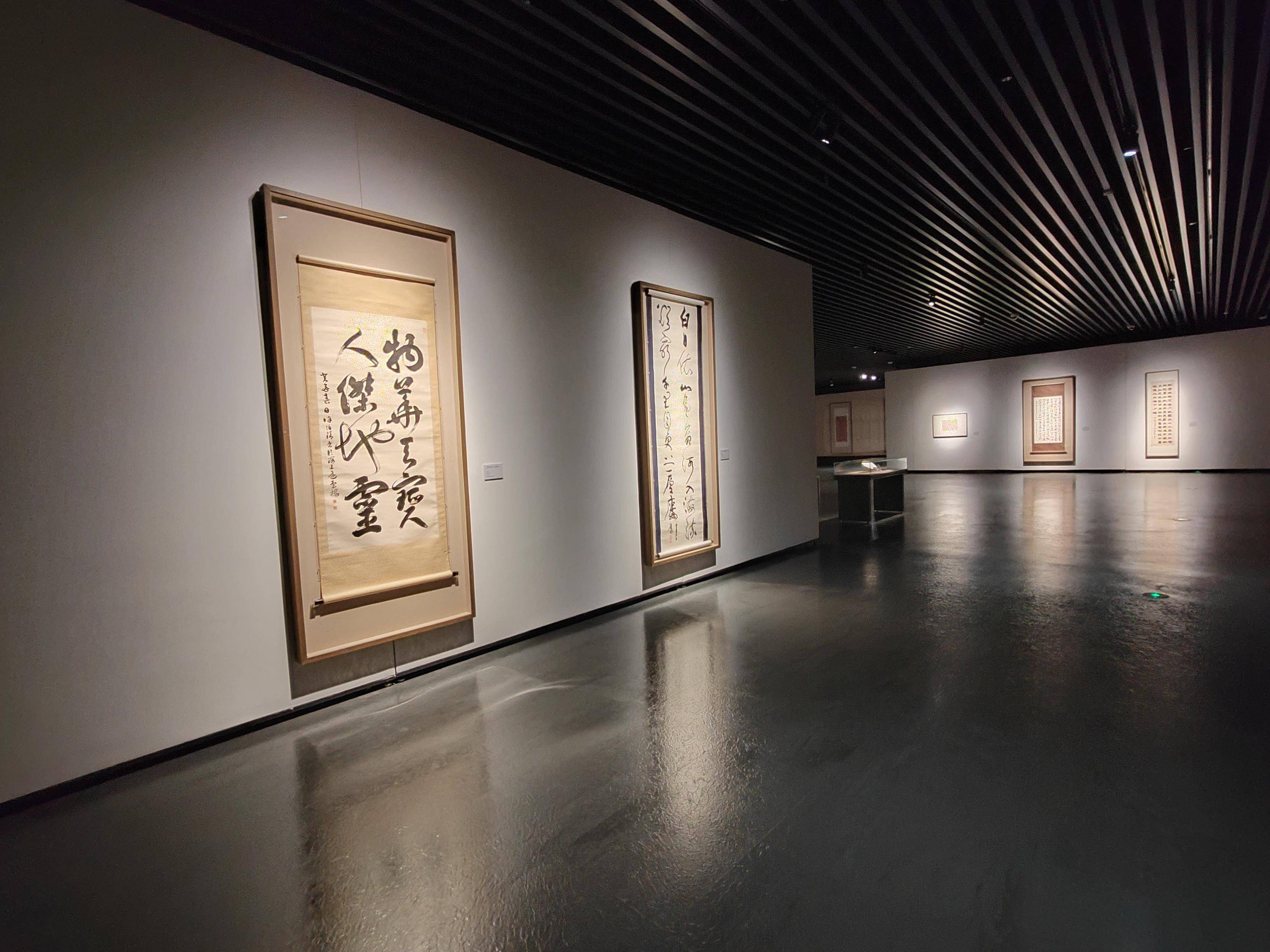 上海掀起的近现代帖学复兴,告诉人们海派书法何以持续涌动着能量_展览