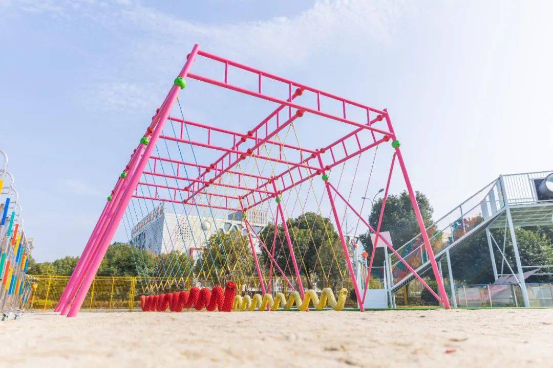 诸暨城南,大型游乐园!_探险_世界_孩子