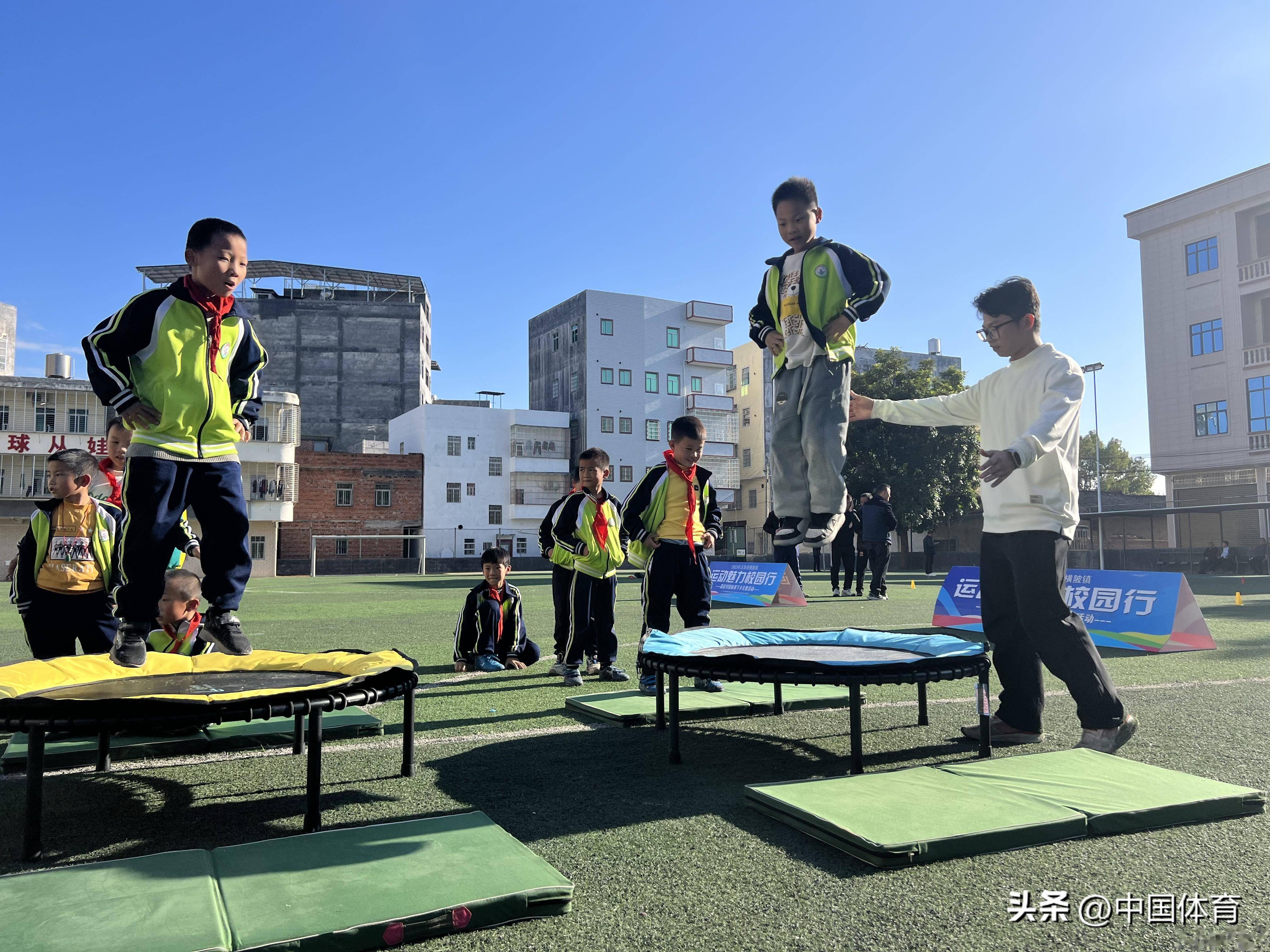 嘉应学院体育学院图片