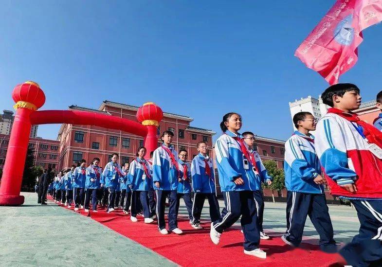 临洮椒山初级中学校花图片